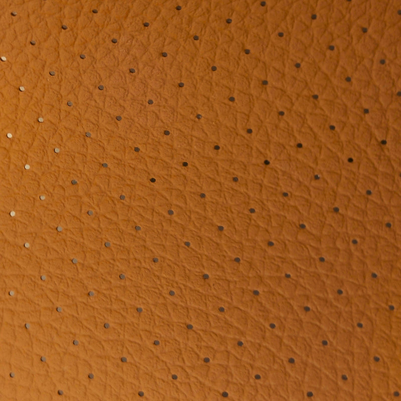 Piel Sintética Perforada para Coches Camel Claro